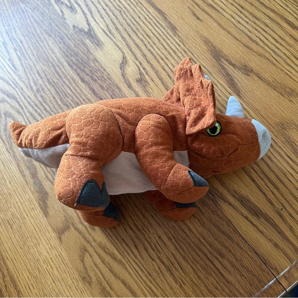 Jurassic World Plush Triceratops Dinosaur Hatchling in Egg Stuffed Animal - Picture 2 of 6